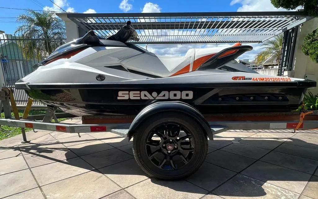 Jet Ski Sea-Doo GTI 130 - Foto 4