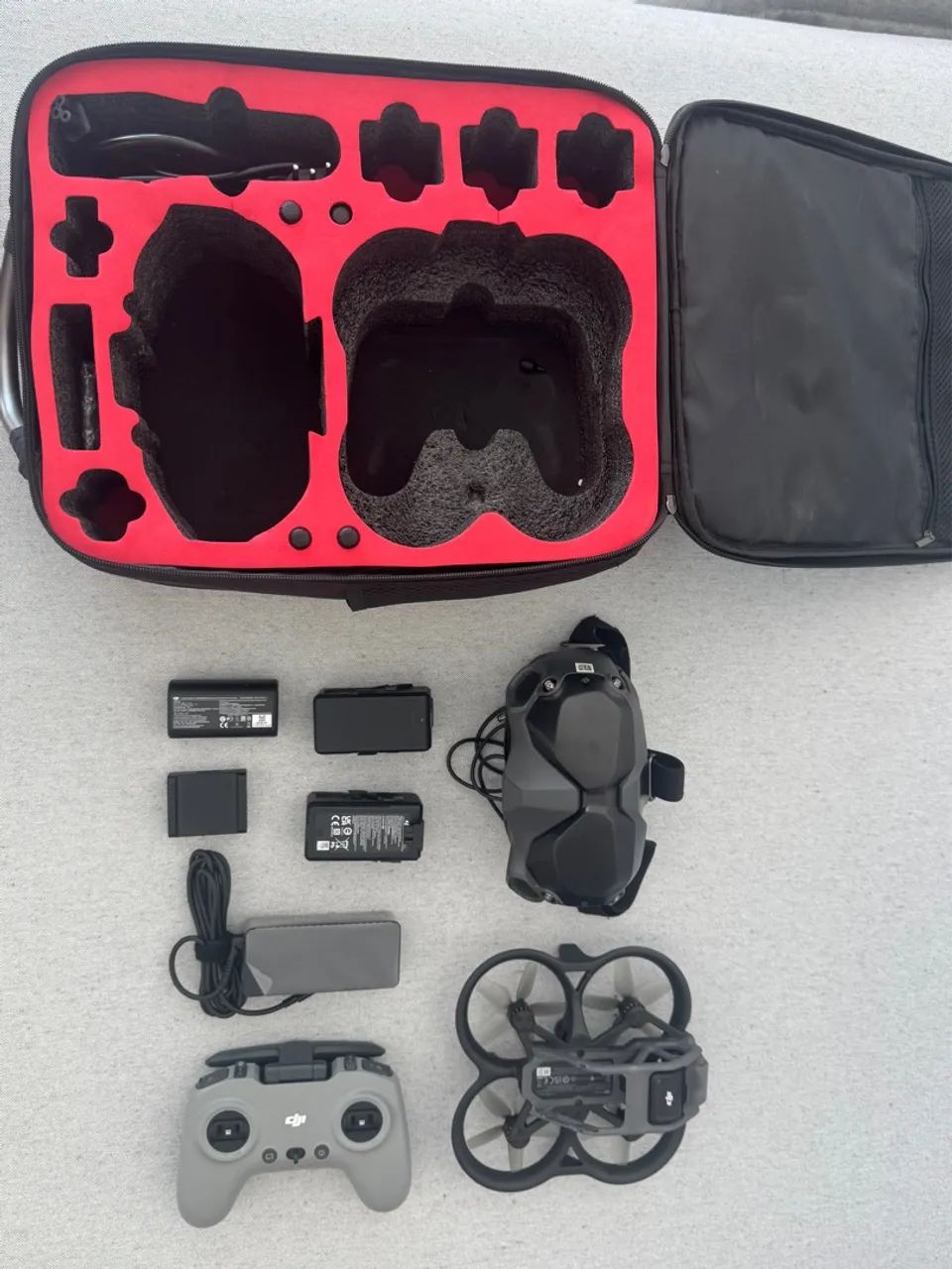 Drone DJI Avata Explorer Combo FPV Controller 2 - Foto 3