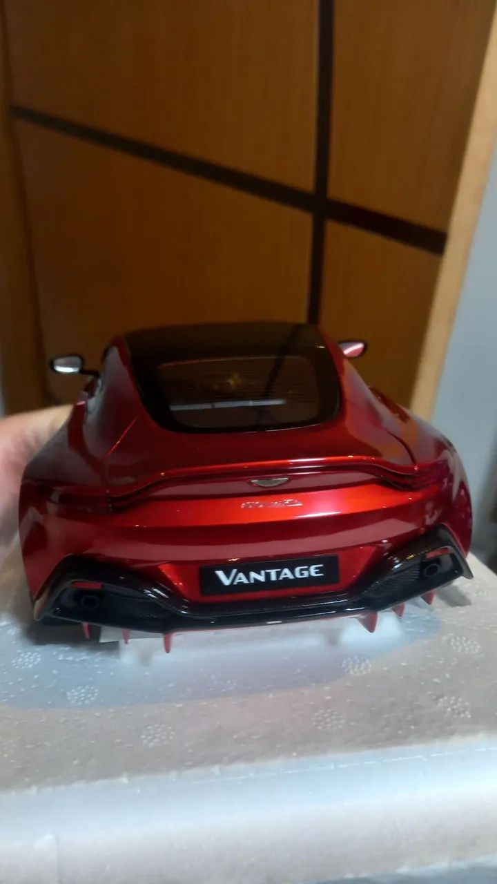  4 Aston martin autoart auto art - Foto 3