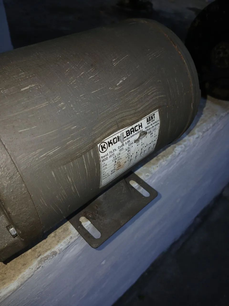 Motor elétrico Kolbach de 1 cv trifasico - Foto 2