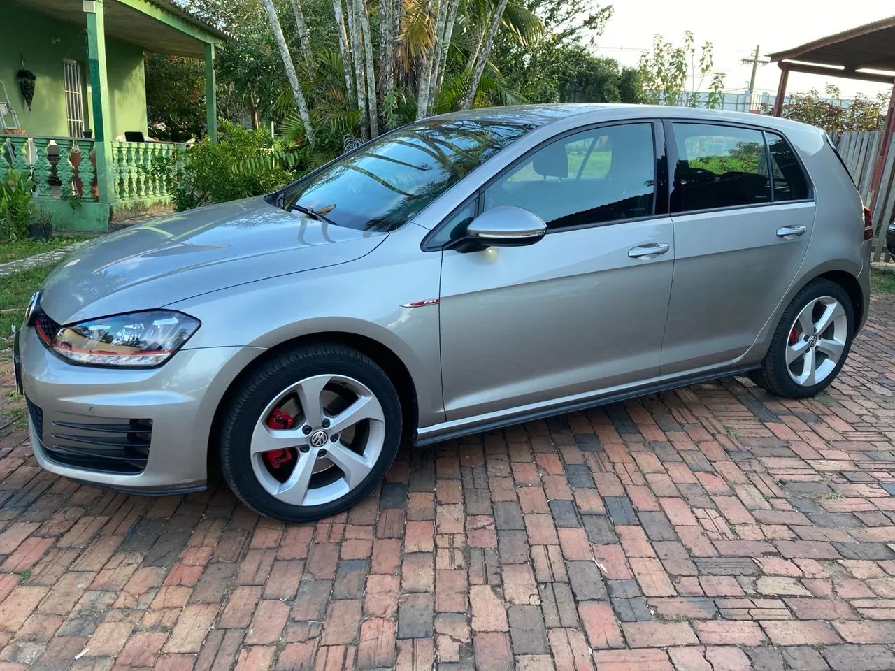 GOLF GTI 2.0 IMPECÁVEL 