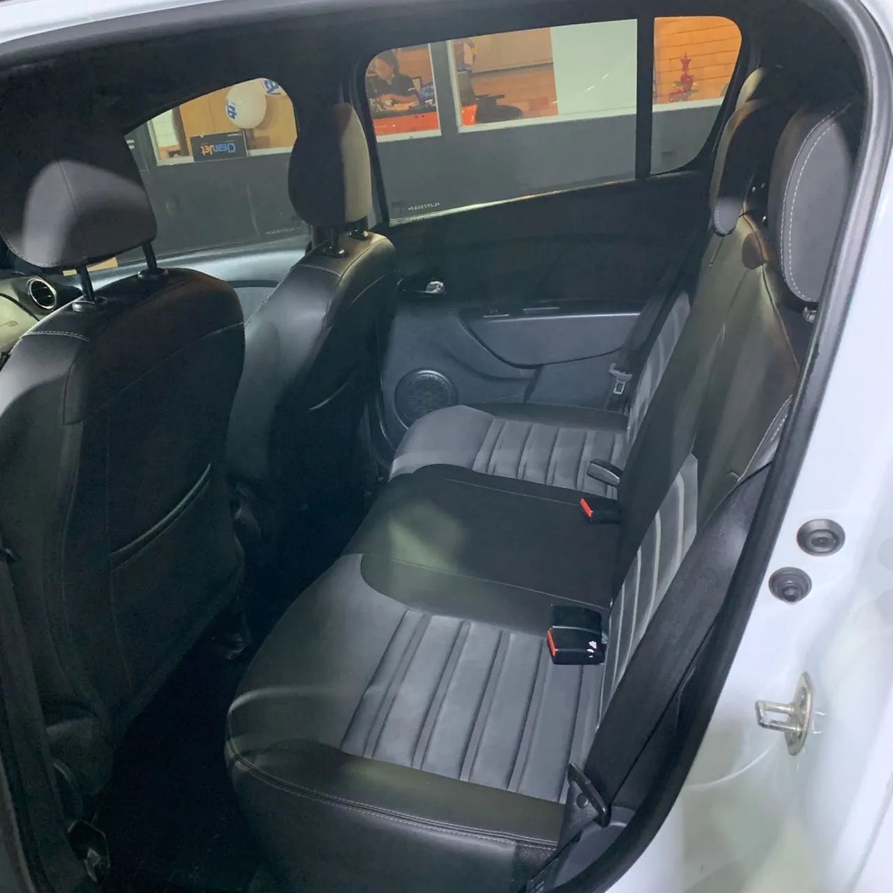 Renault Sandero Intense Flex 1.6 16V 5P Aut. 2020 - Foto 7