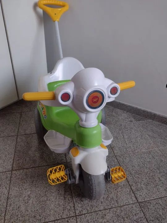 Triciclo infantil Calesita Velocita