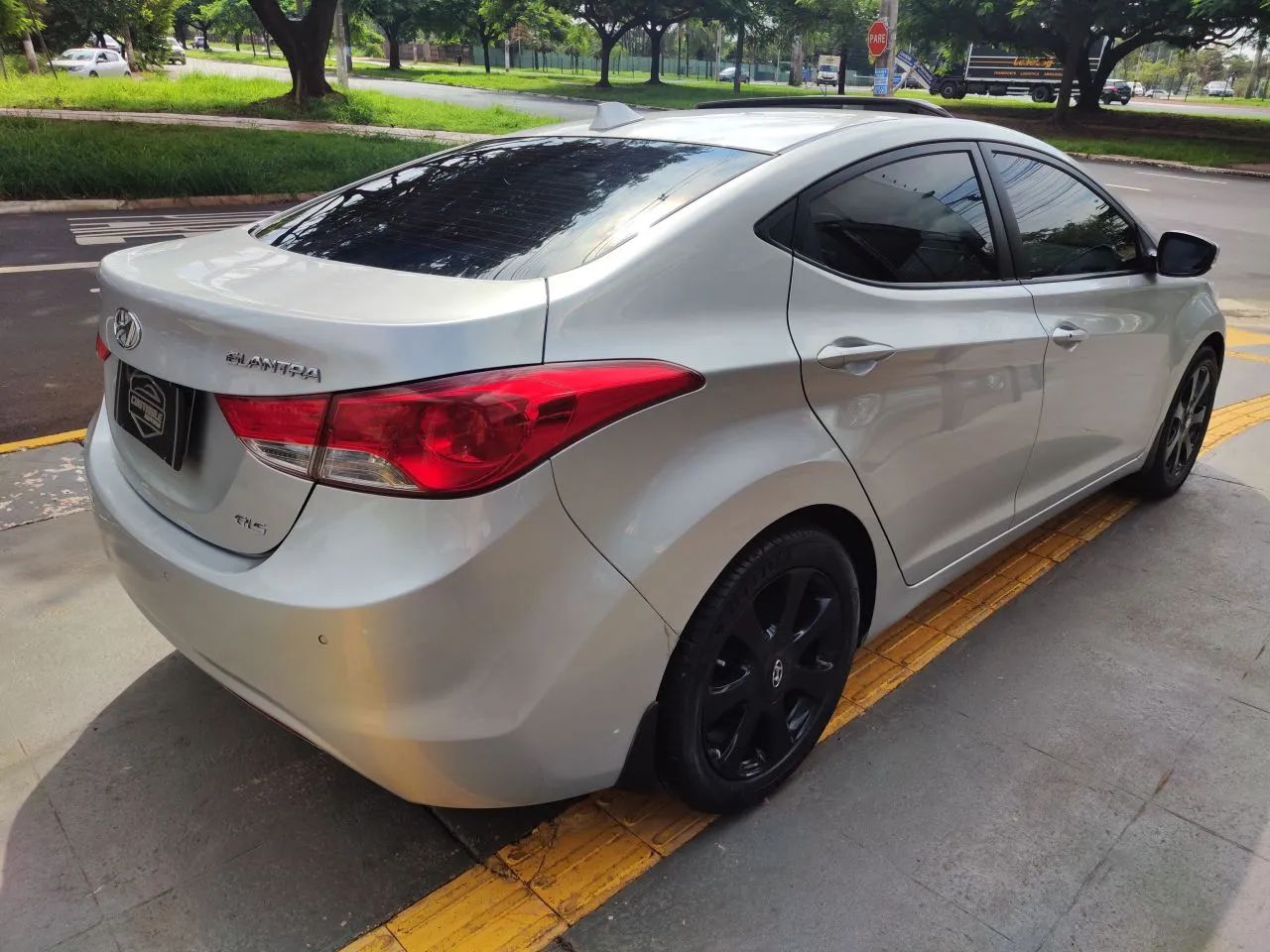 ELANTRA GLS - Foto 5