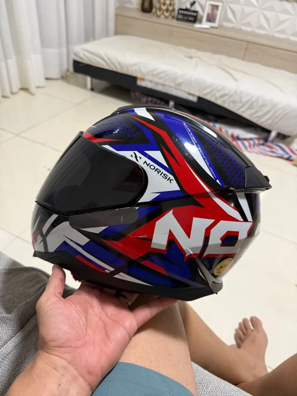 Capacete