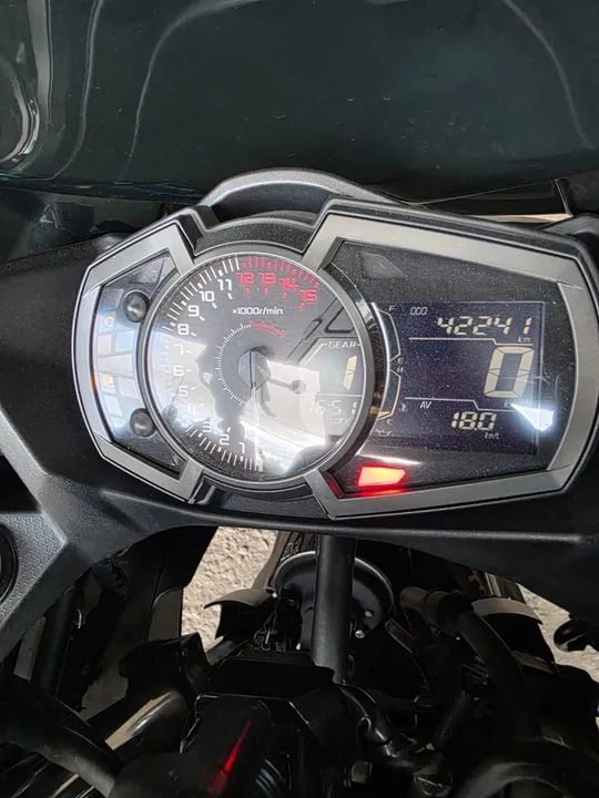 Kawazaki ninja 400 - Foto 9