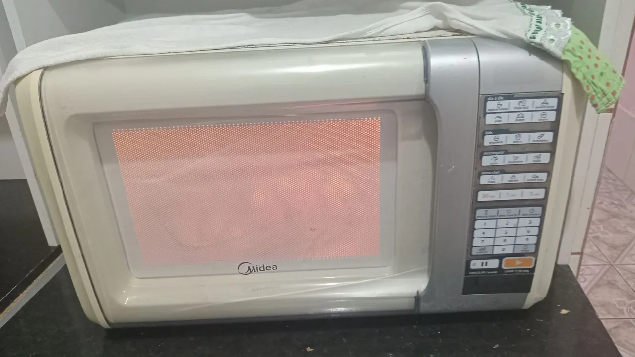 Microondas Midea