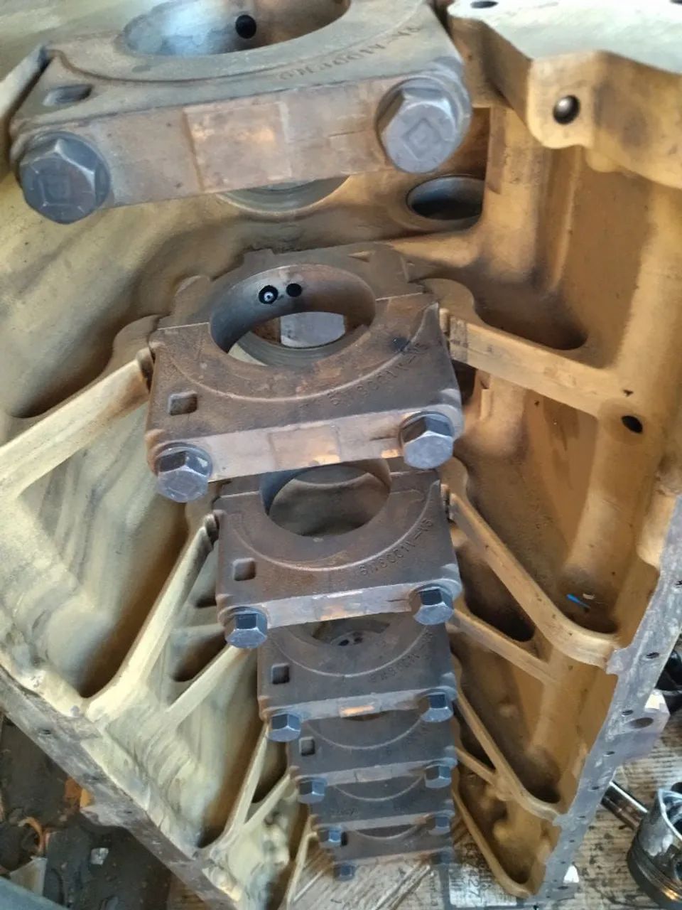 Bloco do Motor 3306 com placa  - Foto 2