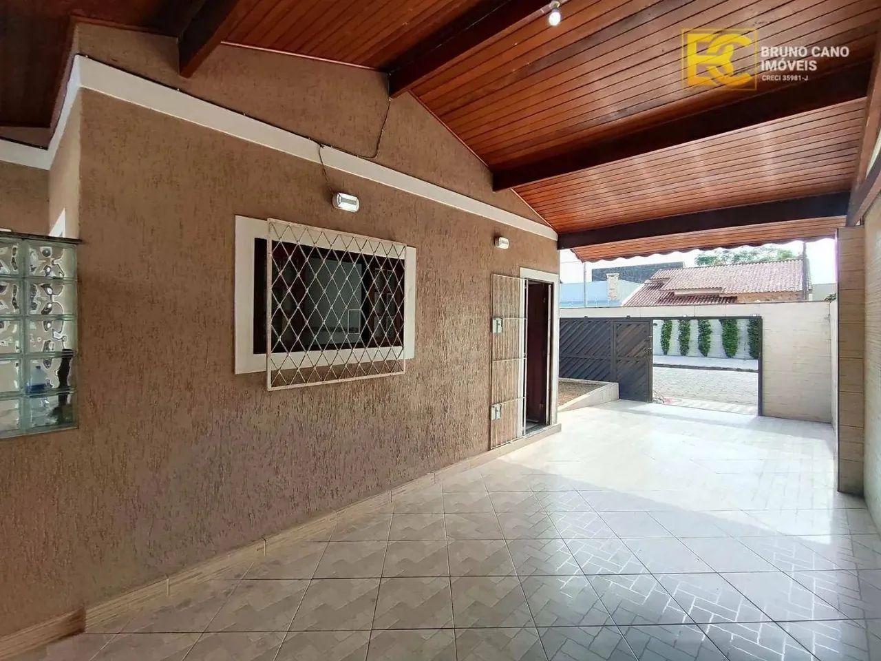 Casa térrea com piscina á 400m do mar á venda - Tres Marias - Peruíbe/SP - Foto 4
