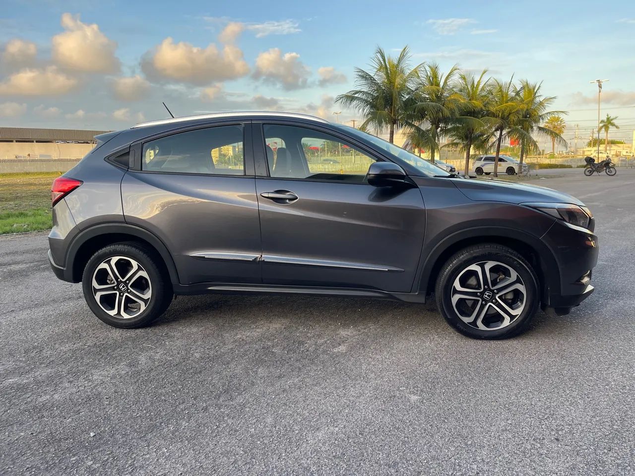 Honda HR-V 2018 automática muito conservada valor R$ 88.990 - Foto 4
