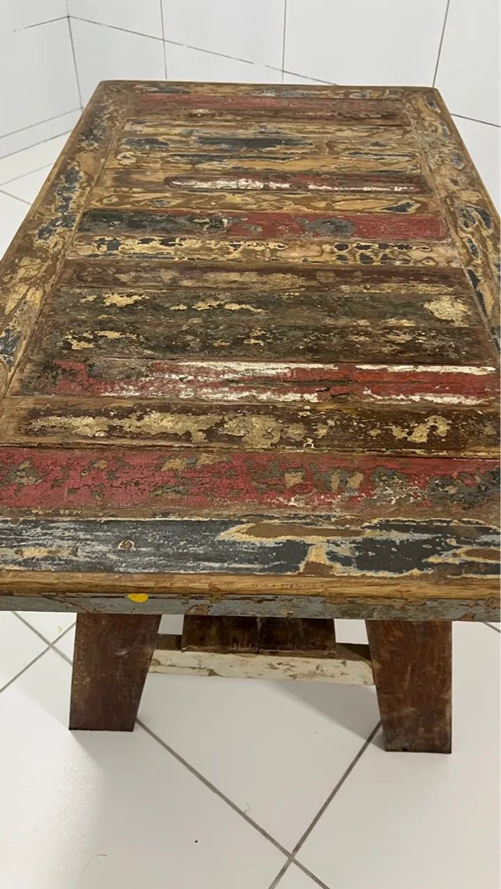 Mesa de Madeira de Demolição - Ideal para Decoração de Ambientes Internos e Externos - Foto 2