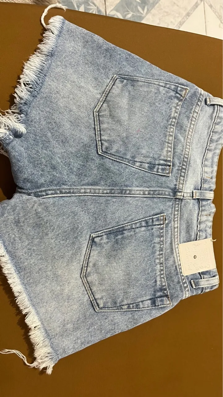 Short Jeans Feminino Destroyed