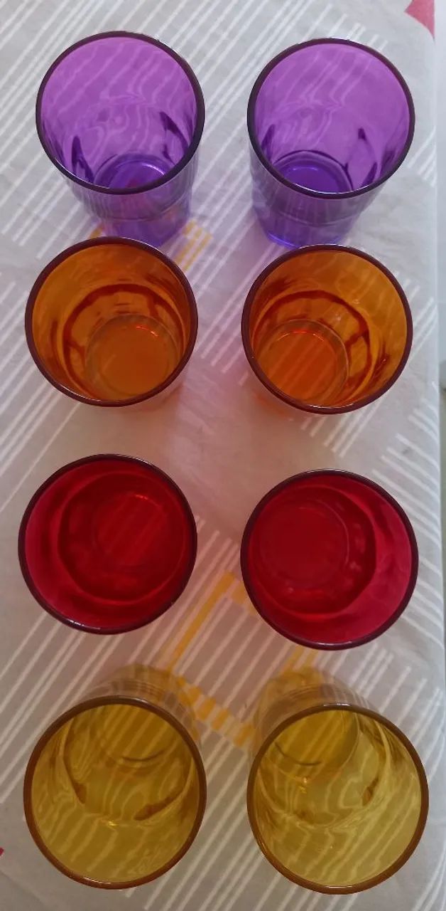 Copos Coloridos de Vidro