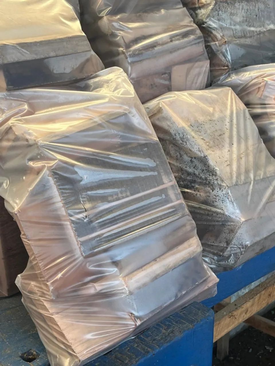 SACOS DE LENHA DE EUCALIPTO SECO SERRADO - Foto 3