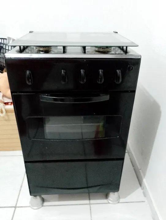 Fogão e Forno 4 Bocas - Preto