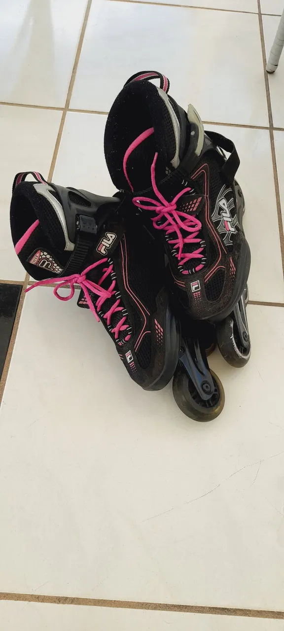 Patins FILA. calça do 36 ao 39