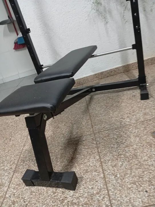 Mesa de supino em ótimo estado com 3 posições reto inclinado e declinado (350 reais) - Foto 5
