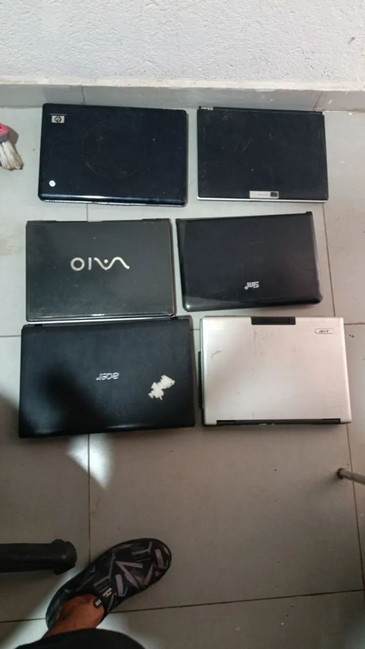 Peças para notebooks, carcaças funcionando. - Foto 2
