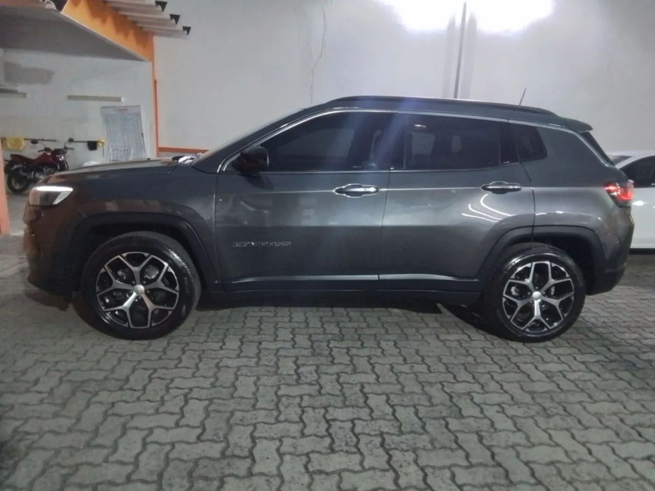 Jeep Compass Long. T270 1.3 TB 4X2 Flex AUT 2025 - Foto 2