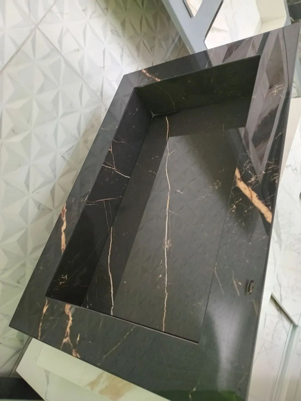Pia esculpida  , de cozinha  e ilhas em porcelanato...? - Foto 4