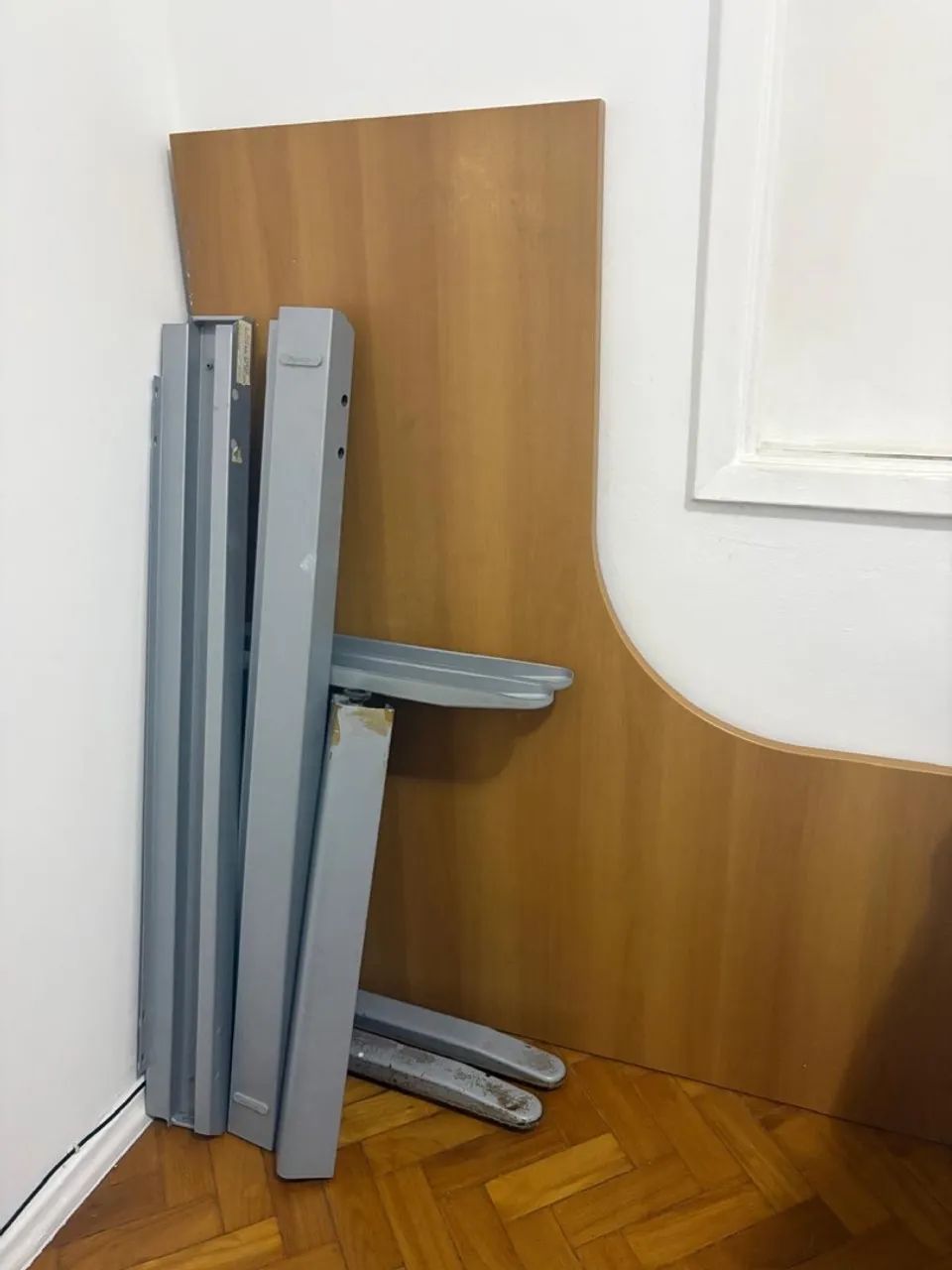 Mesa de computador em excelente estado - Foto 3