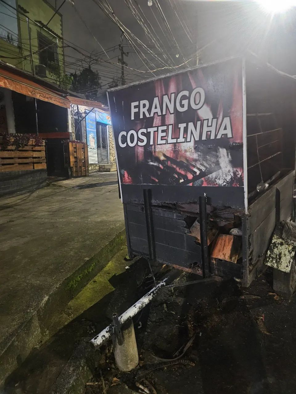 Carrocinha de churrasco 