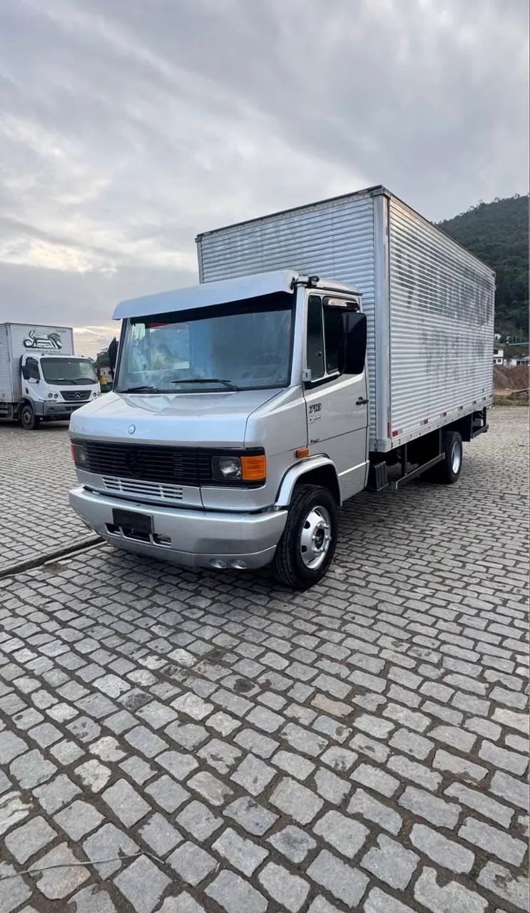 MERCEDES-BENZ 710 PLUS 2009 NOVA  - Foto 3