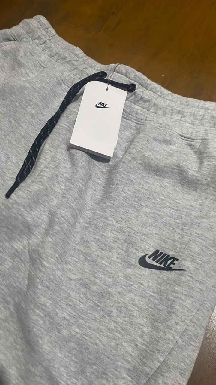 Conjunto Nike Tech Fleece Cinza - Foto 4