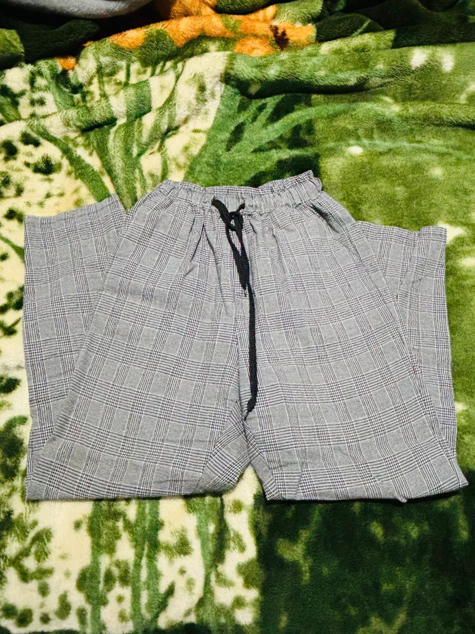 Calça xadrez  - Foto 2