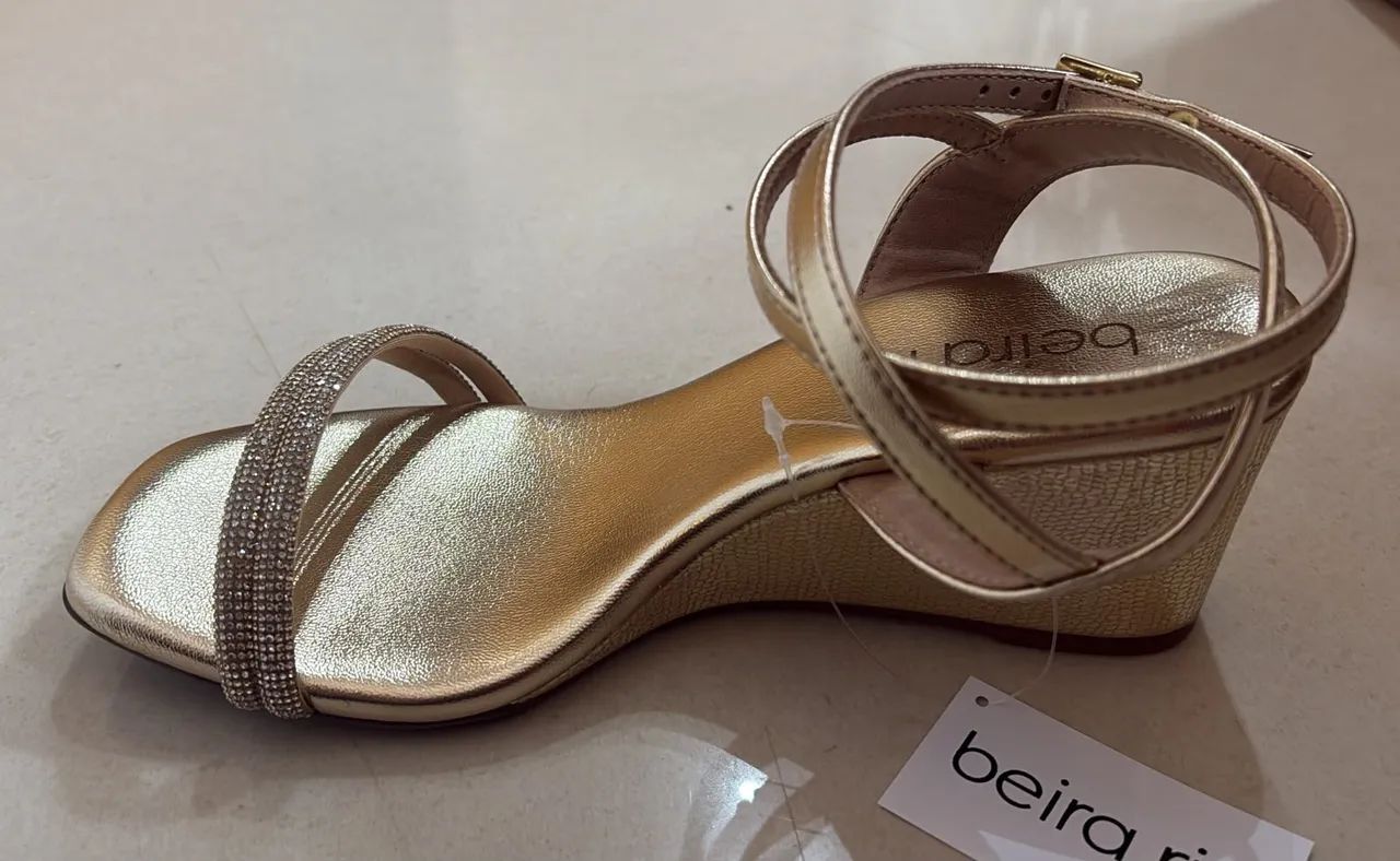 SAPATOS NÚMERO 35 VIZZANO,BEIRA RIO E MOLECA  - Foto 2