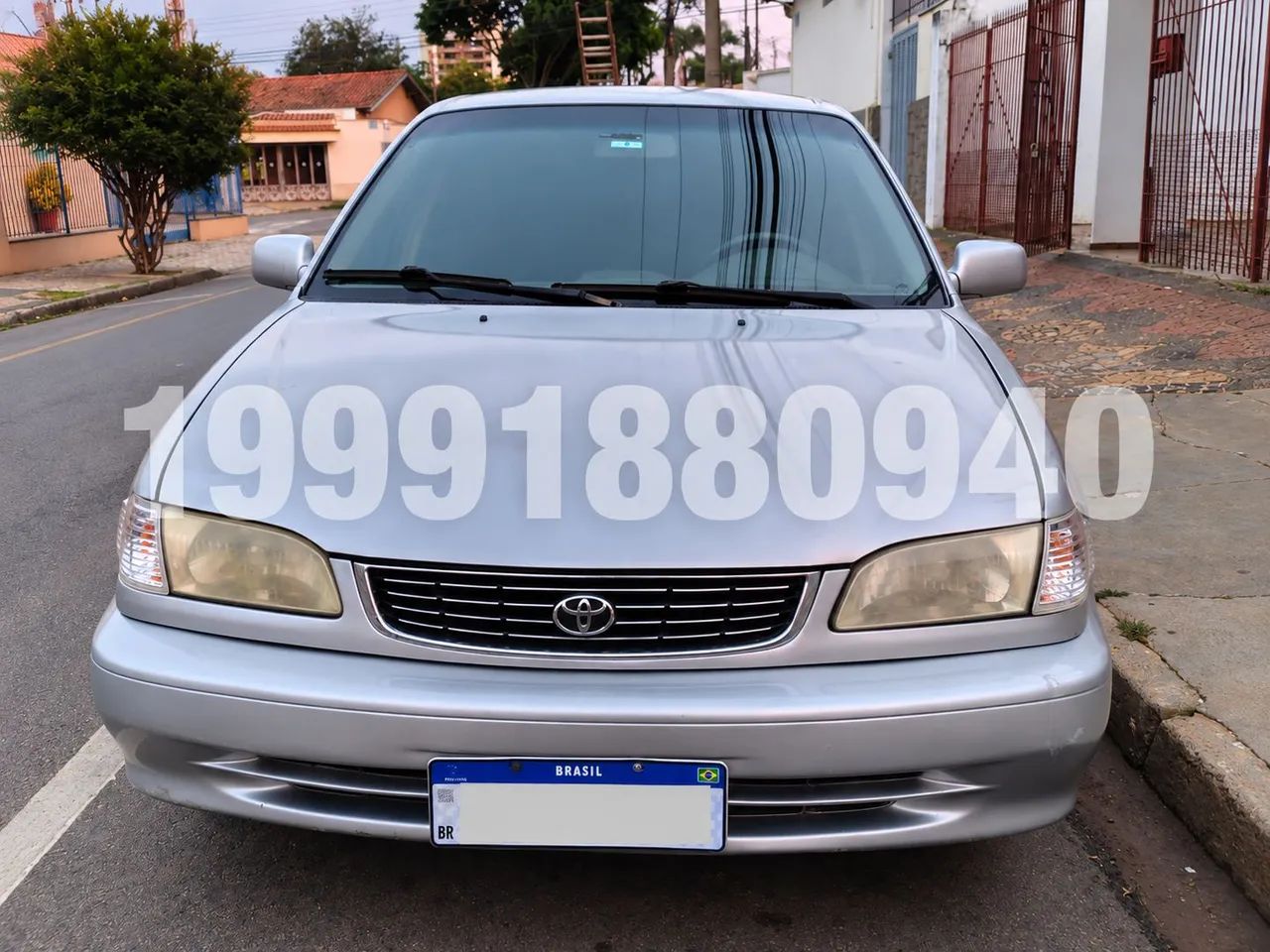 Toyota Corolla SW LE 1.8/ XLI 1.6 16V 1999