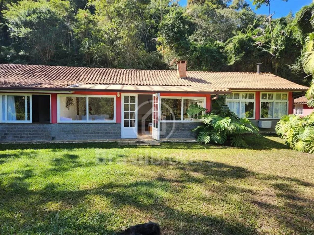 Localização aprazível e tranquila.