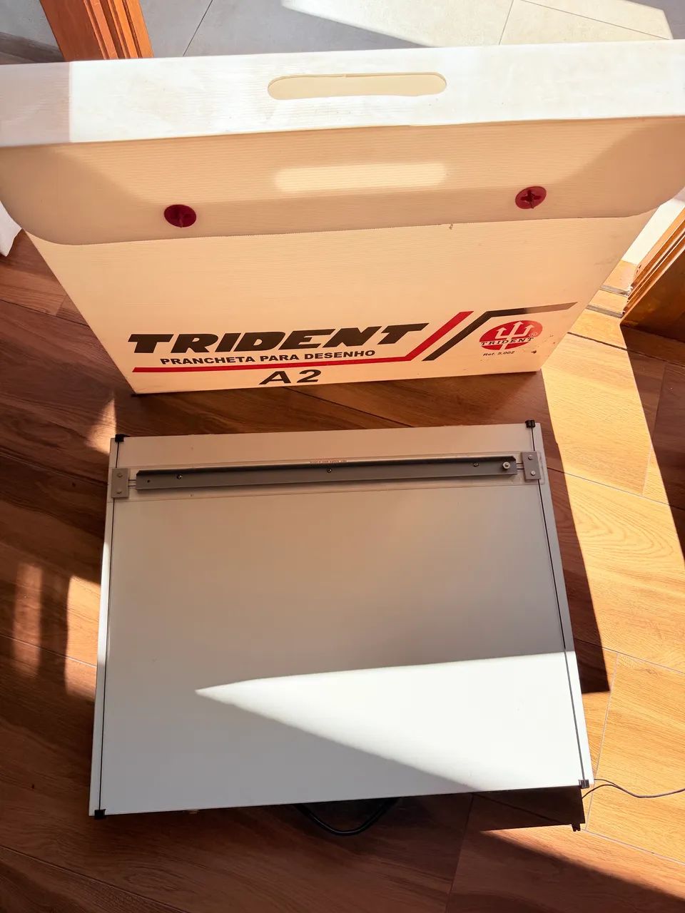 PRANCHETA PARA DESENHO TRIDENT A2 - SEMINOVA - Foto 5