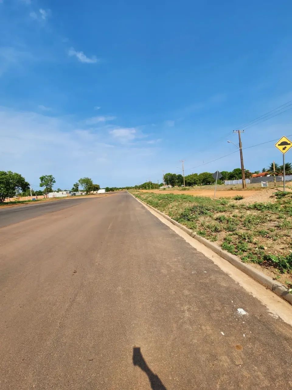 Vende-se Lote Comercial AV LO 27 em Palmas - To - Foto 2