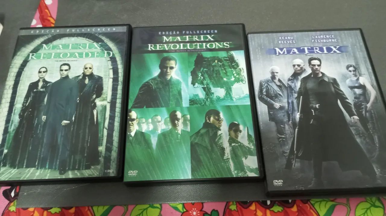 Box Dvds trilogia Matrix  - Foto 3