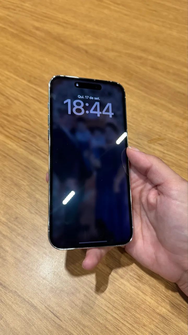 IPhone 15 Pro - Foto 5