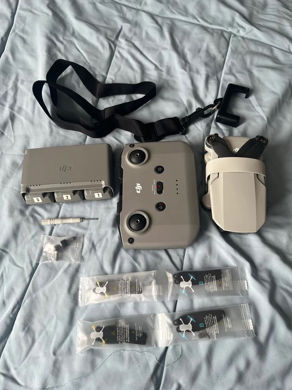 DJI Mini 2 Fly More Combo - Com nota fiscal, 3 baterias e todos os acessórios - Foto 3