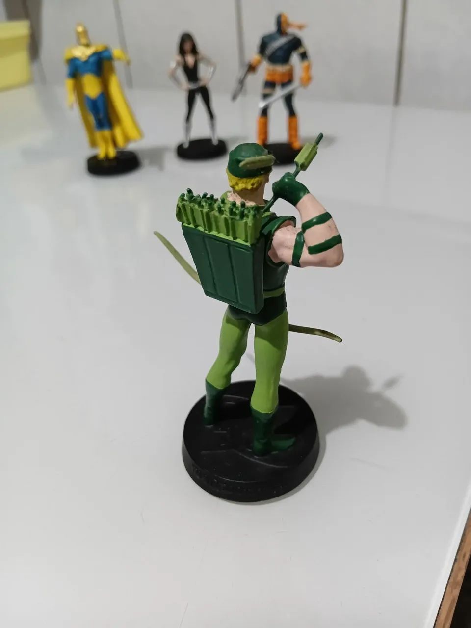Figura Eaglemoss Arqueiro Verde DC, com revista. - Foto 5