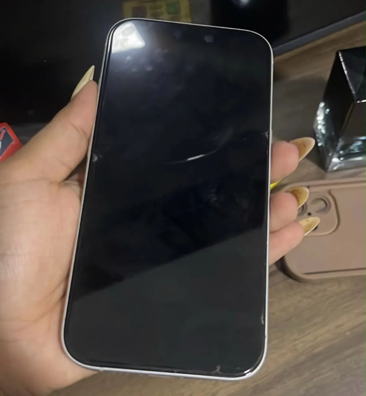 iPhone 16  - Foto 2