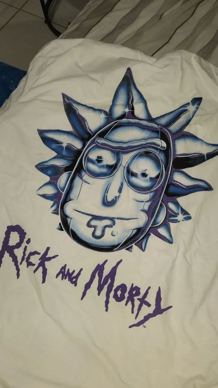Camiseta Rick and Morty  - Foto 3