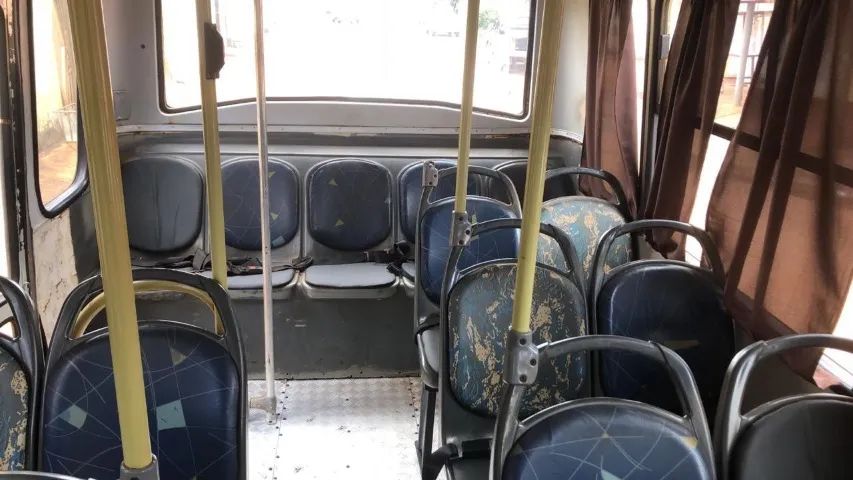 Micro ônibus 23 lugares  - Foto 3