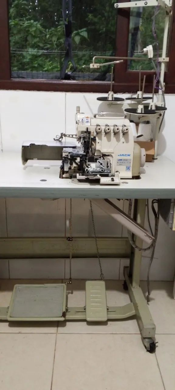 Máquina overloque ponto cadeia. Marca Jack - Foto 3
