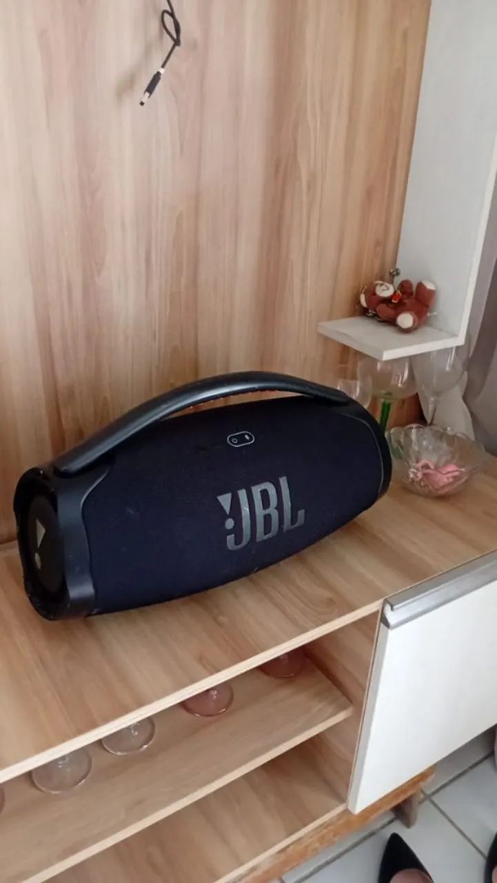 Bombox 3