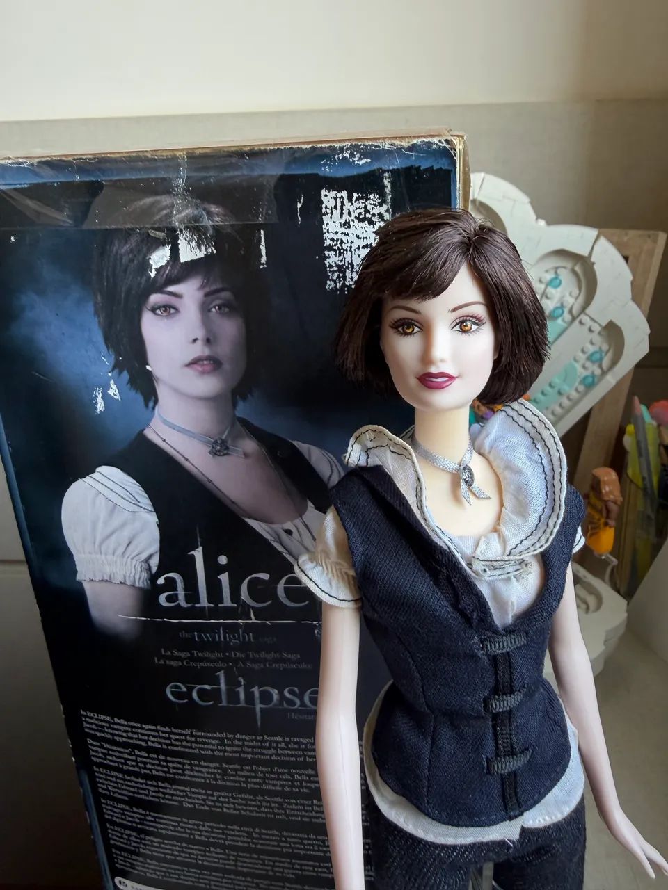 Boneca Barbie Alice Cullen Crepúsculo Twilight Eclipse - Foto 4