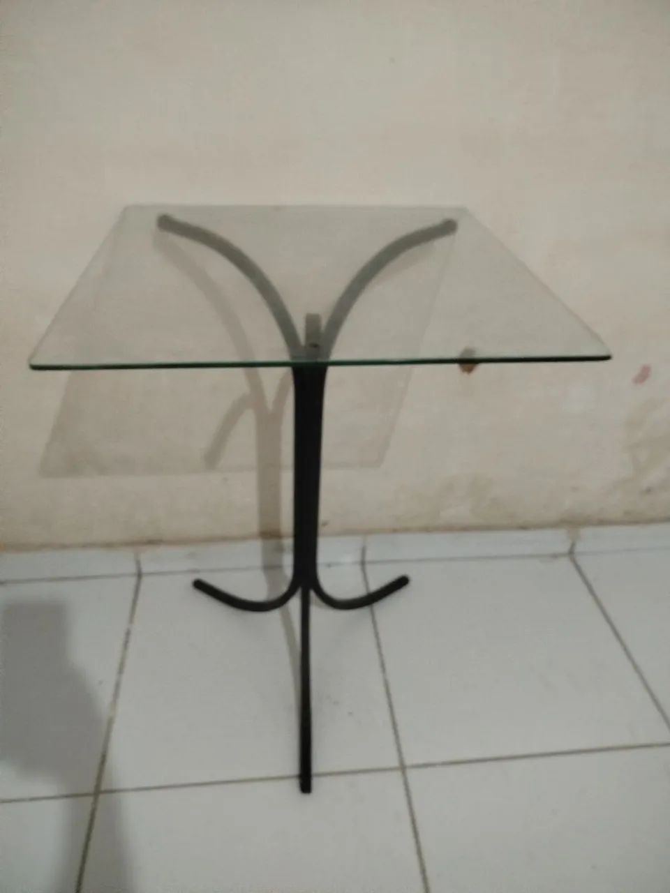 Mesa de vidro 50cm x 50cm  - Foto 2