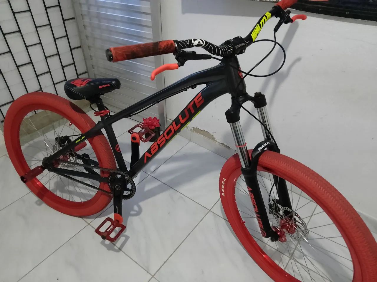 Brutos 26 top 