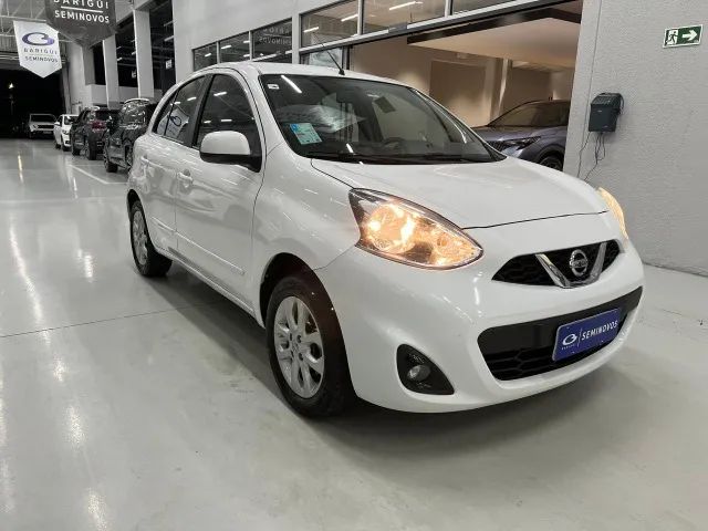 Nissan March 2020