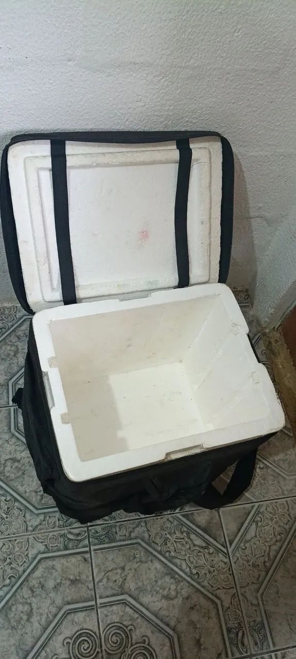 Bag para entregador em bom estado 