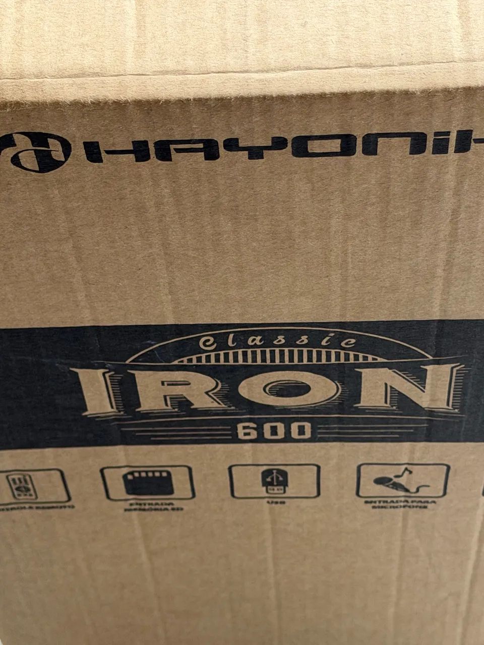 Caixa Multiuso Iron 600 CLASSIC Preta HAYONIK - Aparelhos de Som