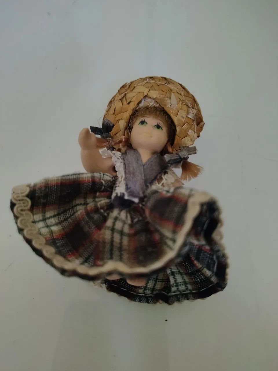 Par de Mini Bonecas em Porcelana  - Foto 3